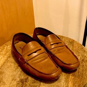 Size 11 Aldo Driving Shoe. Genuine leather. No cracks and minimal wear.